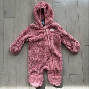 The North Face Baby Bear One Piece in Pink (Size 0-3 months)